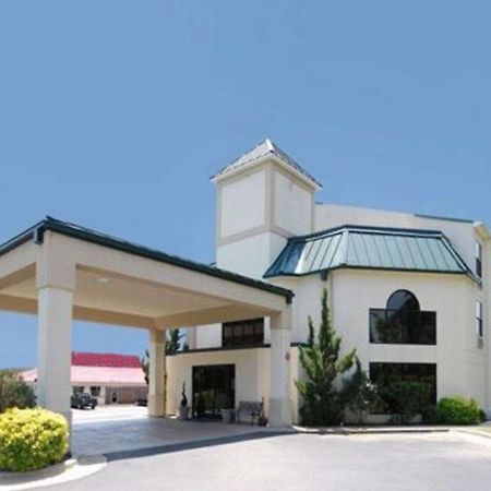 Quality Inn & Suites Tarboro - Kingsboro Экстерьер фото