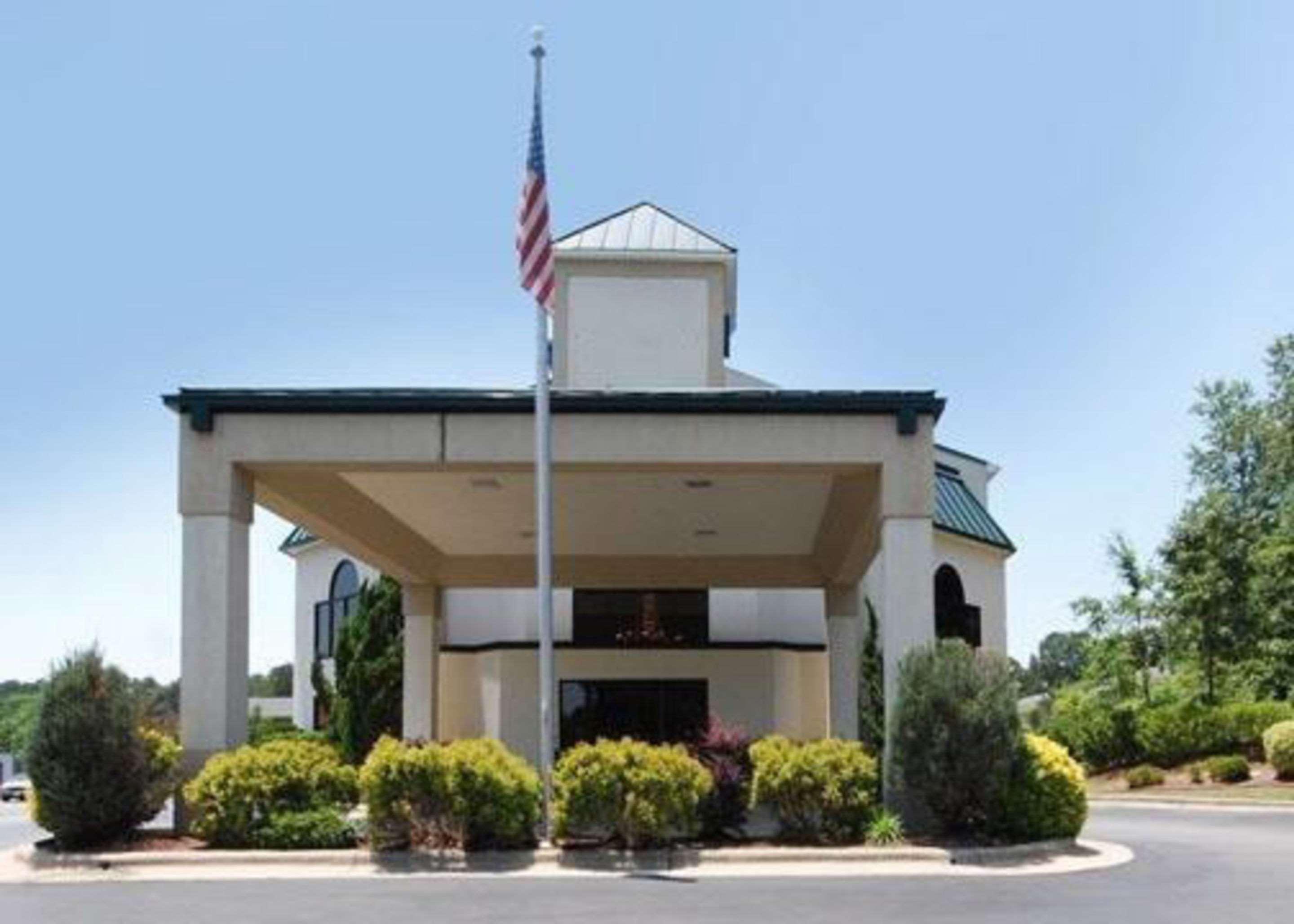 Quality Inn & Suites Tarboro - Kingsboro Экстерьер фото