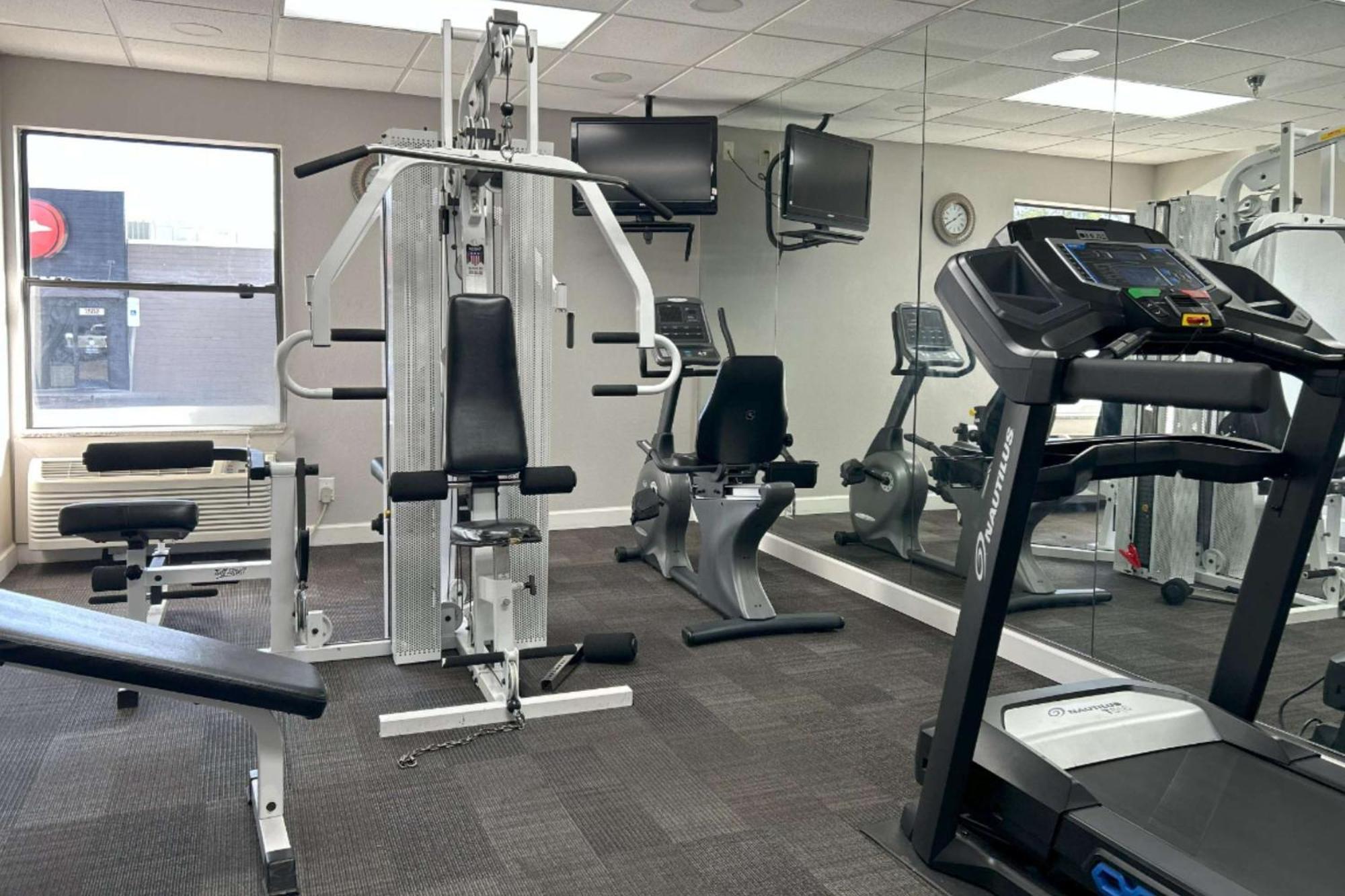 Quality Inn & Suites Tarboro - Kingsboro Экстерьер фото