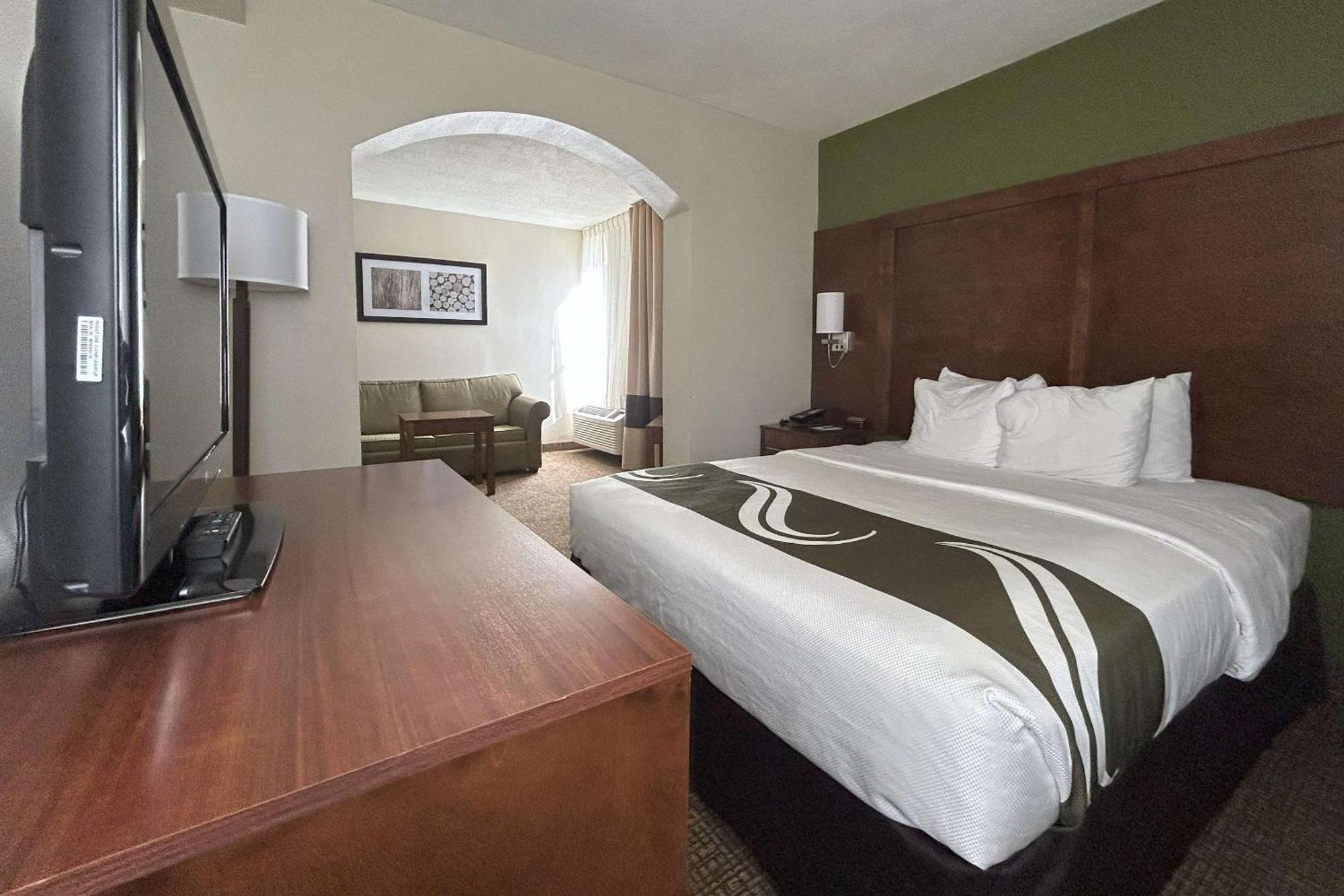 Quality Inn & Suites Tarboro - Kingsboro Экстерьер фото