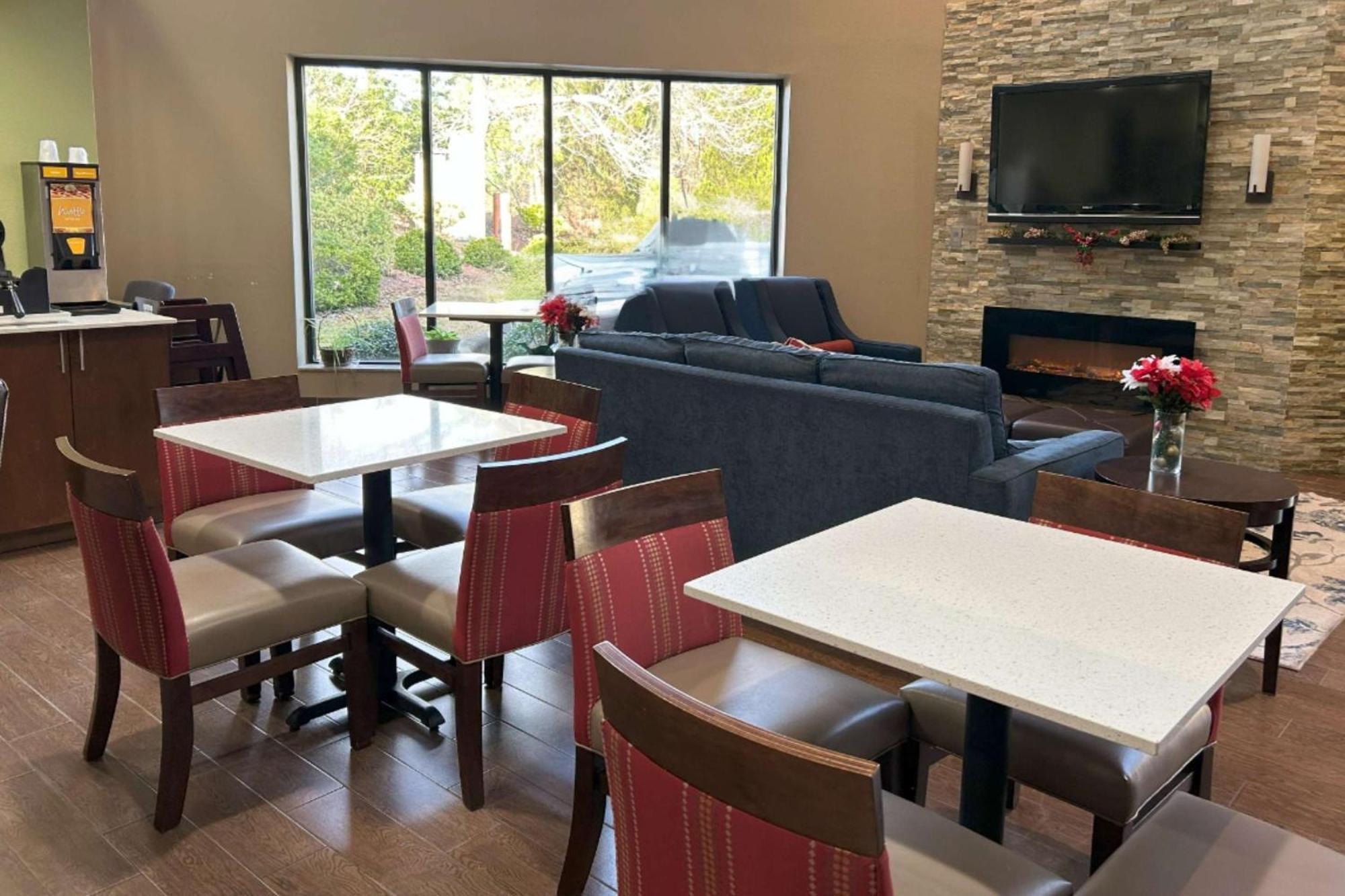 Quality Inn & Suites Tarboro - Kingsboro Экстерьер фото